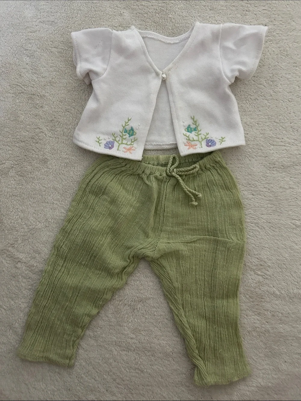 2000 Breezy Day Outfit